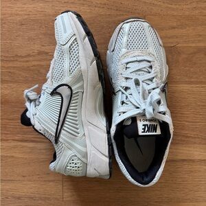 Nike Grey and Black Athletic Shoes